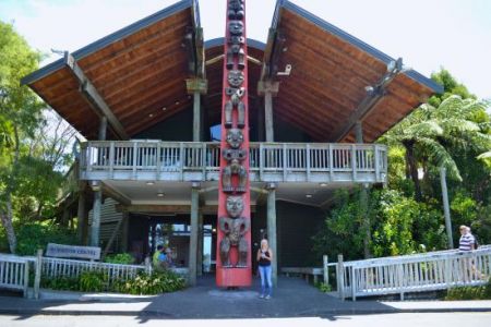 Arataki-visitor-centre